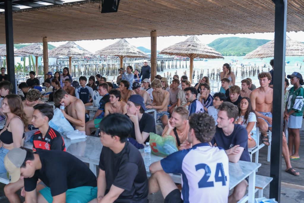 Exchange Students 018